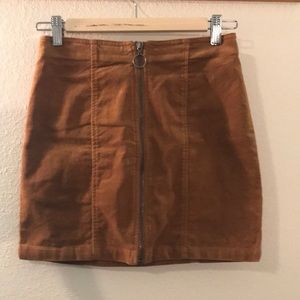 Velvety, zipper short skirt